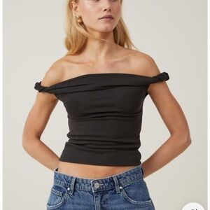 Phoebe Twist off-shoulder black top